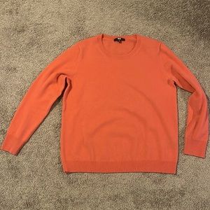 100% Cashmere sweater from UNIQLO worn only once.